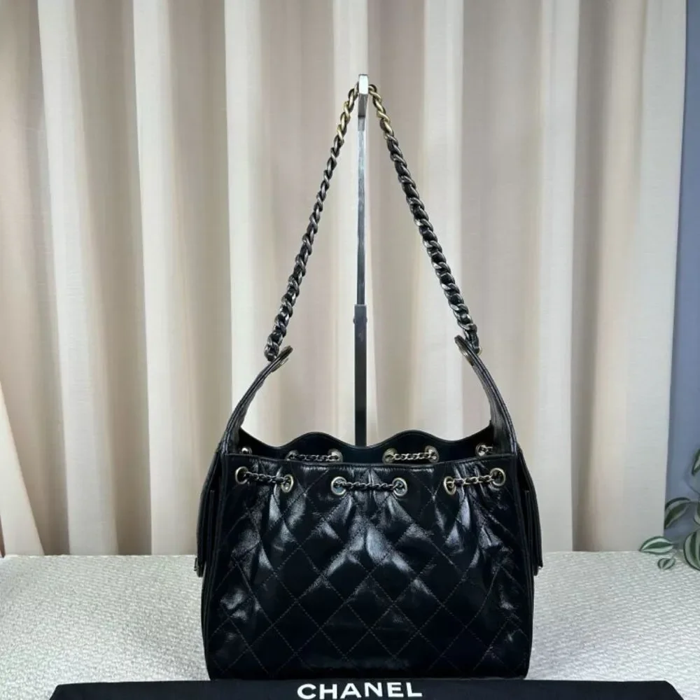 CHANEL brand color
